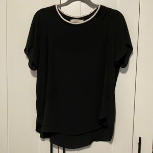 LOFT short-sleeved athleisure blouse